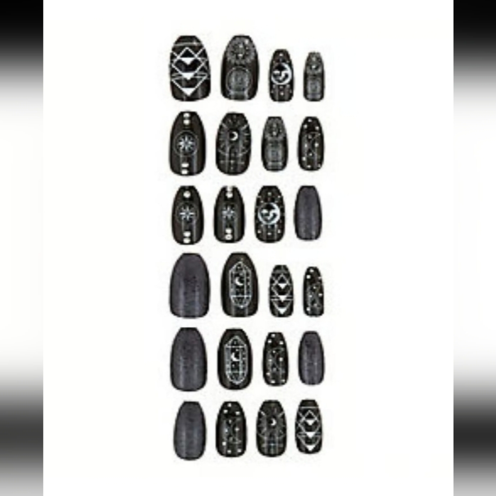 New Spirit Halloween Black Magic Press On Nails